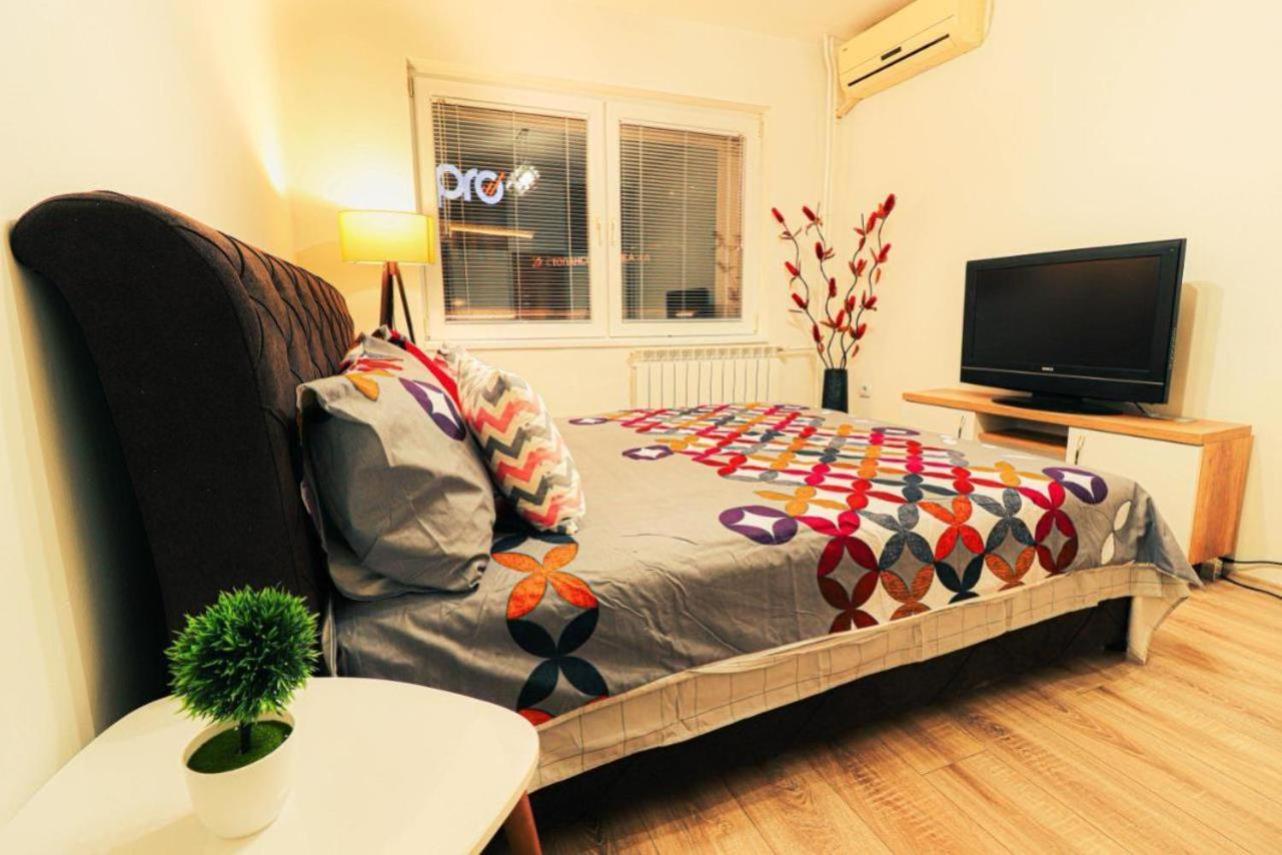 Apartment Skopje Square エクステリア 写真