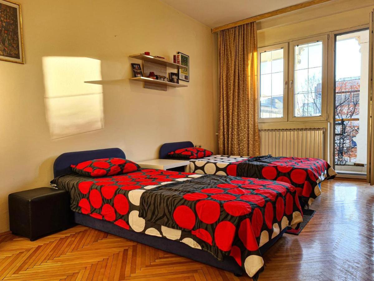 Apartment Skopje Square エクステリア 写真