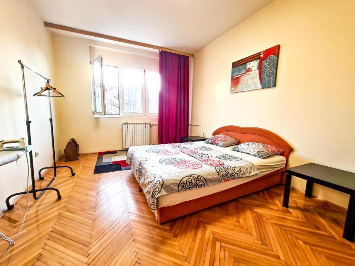 Apartment Skopje Square エクステリア 写真